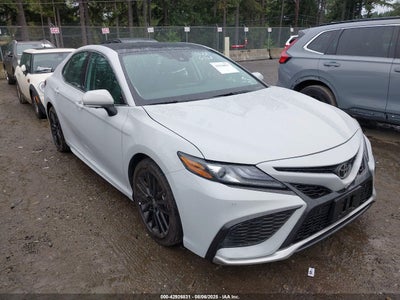 TOYOTA CAMRY 2024