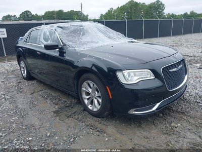 CHRYSLER 300 2018