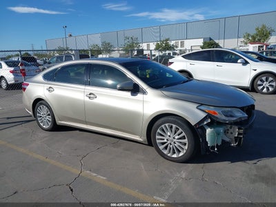 TOYOTA AVALON HYBRID 2014