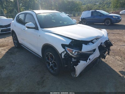 ALFA ROMEO STELVIO 2022