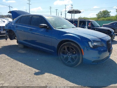 CHRYSLER 300 2021