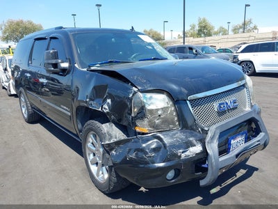 GMC YUKON XL 1500 2011