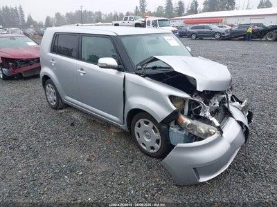 SCION XB 2008