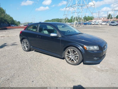 VOLVO C30 2009