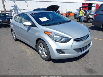 HYUNDAI ELANTRA 2013
