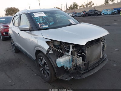 NISSAN KICKS 2019