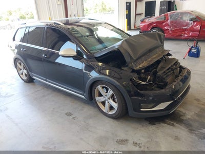 VOLKSWAGEN GOLF ALLTRACK 2017