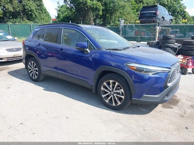 TOYOTA COROLLA CROSS 2024