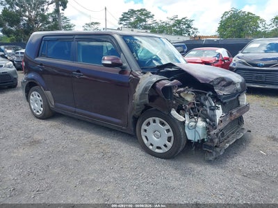 SCION XB 2012