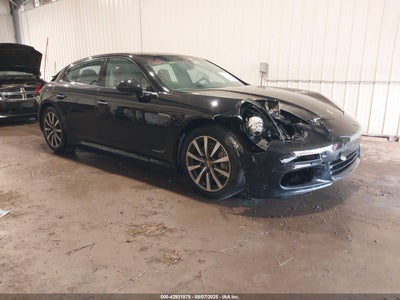 PORSCHE PANAMERA 2015