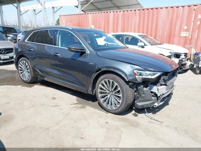 AUDI E-TRON 2019