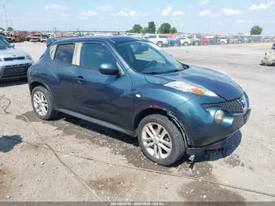 NISSAN JUKE 2011