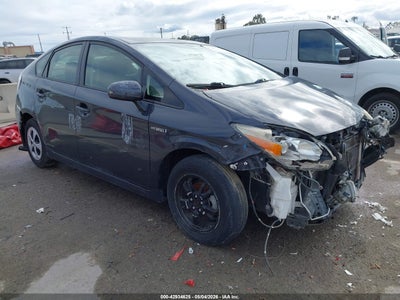 TOYOTA PRIUS 2015
