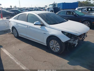 HYUNDAI SONATA HYBRID 2017