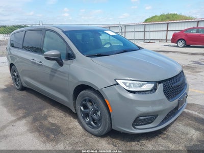 CHRYSLER PACIFICA HYBRID 2023