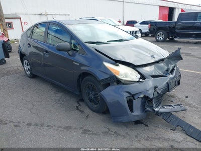 TOYOTA PRIUS 2012