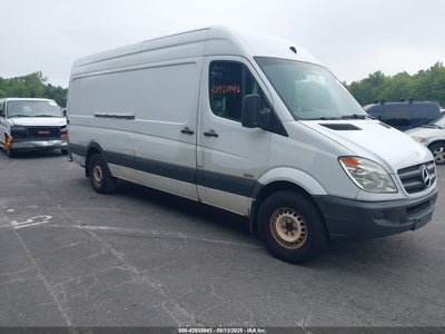 MERCEDES-BENZ SPRINTER 2500 2011