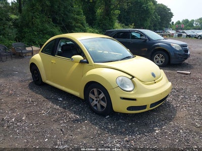VOLKSWAGEN NEW BEETLE 2006