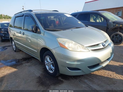 TOYOTA SIENNA 2006