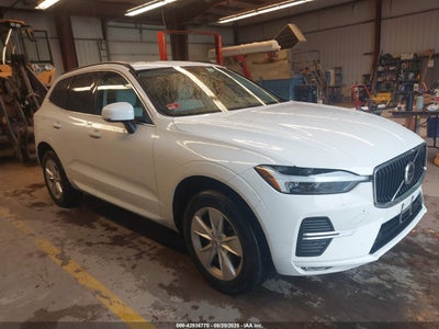 VOLVO XC60 2022