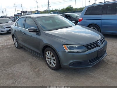 VOLKSWAGEN JETTA 2014
