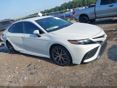 TOYOTA CAMRY 2023