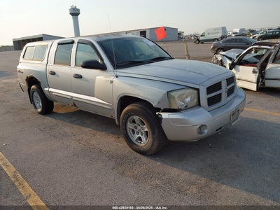 DODGE DAKOTA 2006
