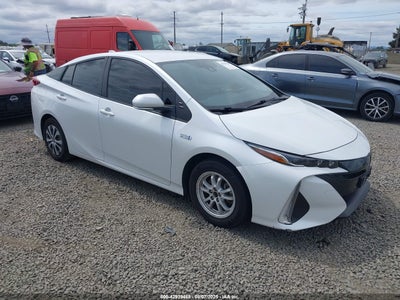 TOYOTA PRIUS PRIME 2022