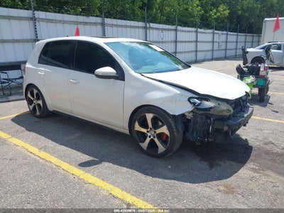 VOLKSWAGEN GTI 2010