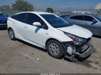 TOYOTA PRIUS 2022