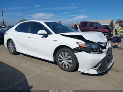 TOYOTA CAMRY HYBRID 2019