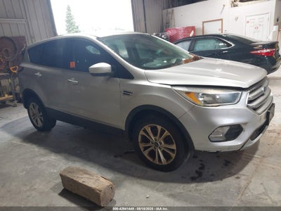 FORD ESCAPE 2017