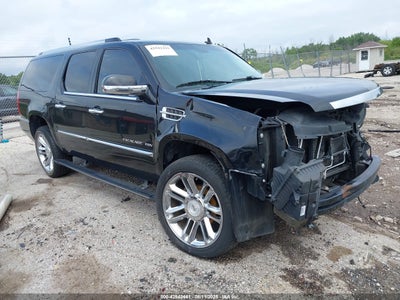 CADILLAC ESCALADE ESV 2010