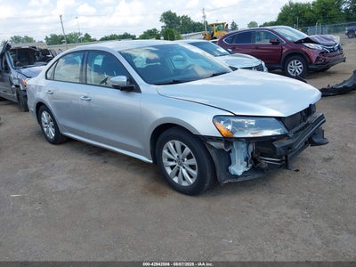 VOLKSWAGEN PASSAT 2013