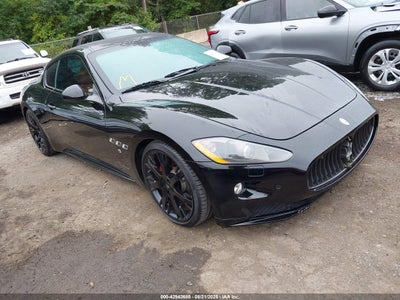 MASERATI GRANTURISMO 2011