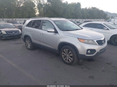 KIA SORENTO 2011