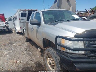 CHEVROLET SILVERADO 2500HD 2011