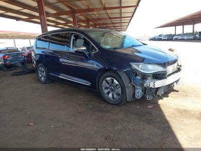 CHRYSLER PACIFICA HYBRID 2017