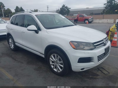 VOLKSWAGEN TOUAREG 2013
