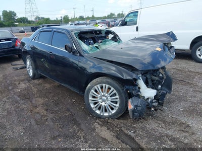 CHRYSLER 300 2014