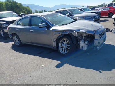 NISSAN MAXIMA 2009