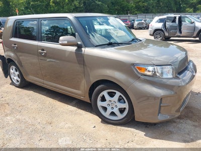 SCION XB 2011