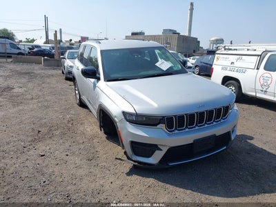 JEEP GRAND CHEROKEE 2023