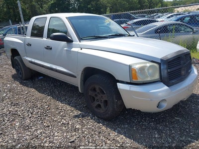 DODGE DAKOTA 2005