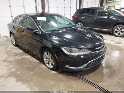 CHRYSLER 200 2015