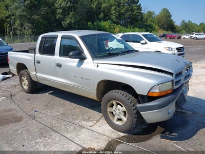 DODGE DAKOTA 2002