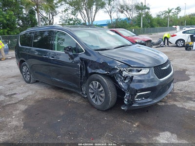 CHRYSLER PACIFICA HYBRID 2021