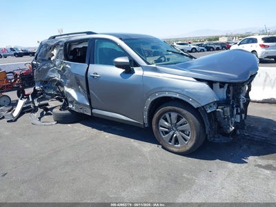 NISSAN PATHFINDER 2024