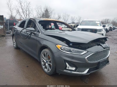 FORD FUSION HYBRID 2019