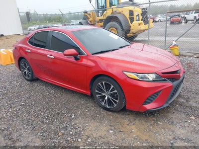 TOYOTA CAMRY 2019